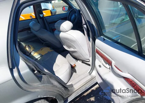 2000 Mercury Grand Marquis Ls z USA, uszkodzony, nr VIN 2MEFM75W3YX622141